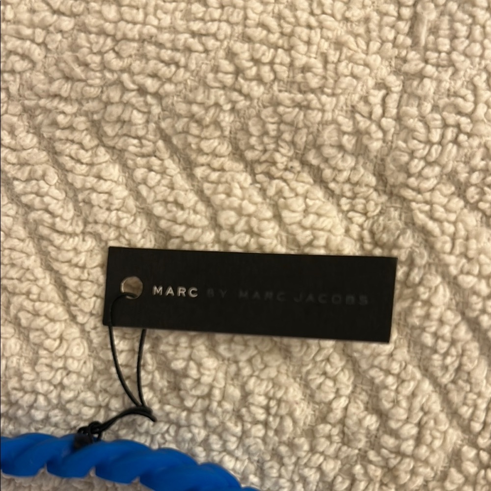 Marc by Marc Jacobs Electric Blue Silicone Bracelet One Size - Picture 3 of 8